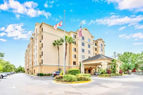 Suite w Pool Hot Tub - Near Disney
