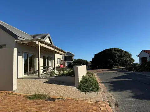 Sandown Synergy Lagoon House