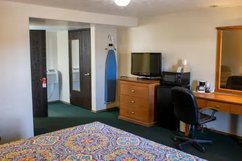 Patriot Stay Motel