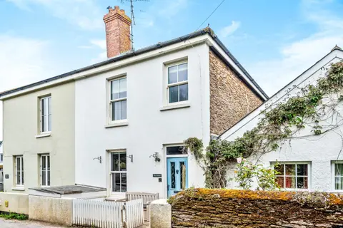 Stylish Coastal Cottage Near Salcombe, South Devon