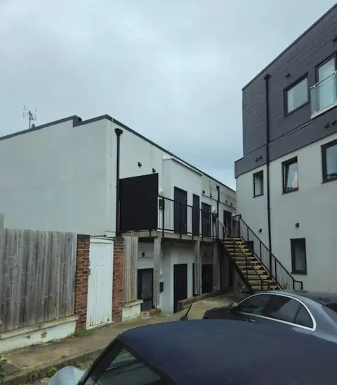Spacious 1 Bedroom in Luton