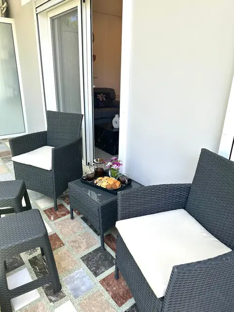 Nice n Cosy Apartment II