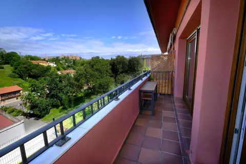 Comillas Pueblo El Capricho