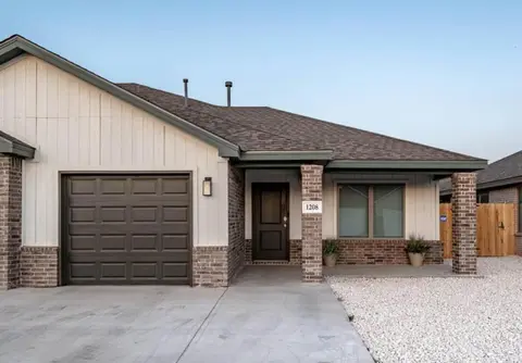 Away From Home Retreat - 3BR 2BA - NW Lubbock
