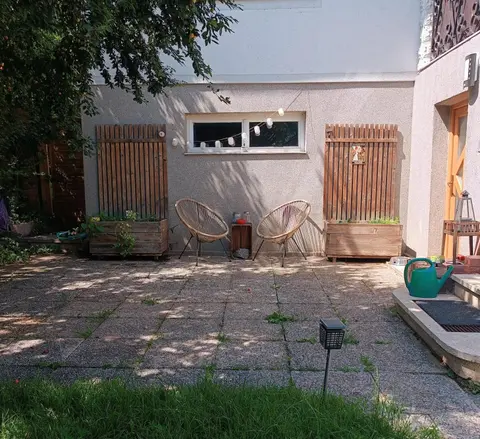 A place to be - Ruhelage mit gratis Parkplatz