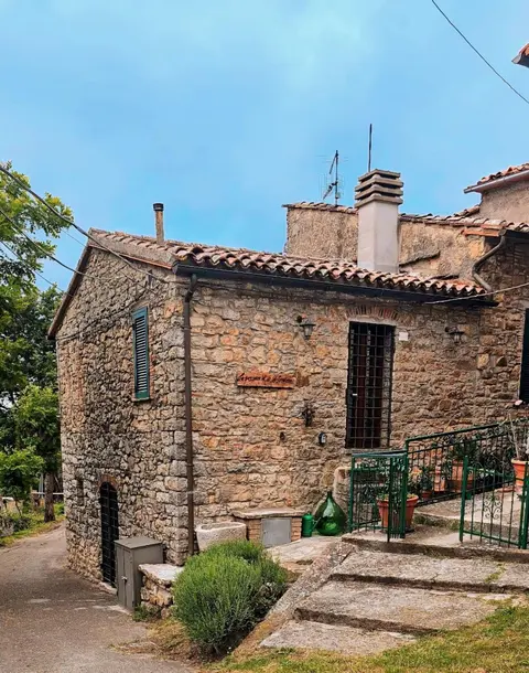 Casa in pietra La Piccionaia di Belvedere
