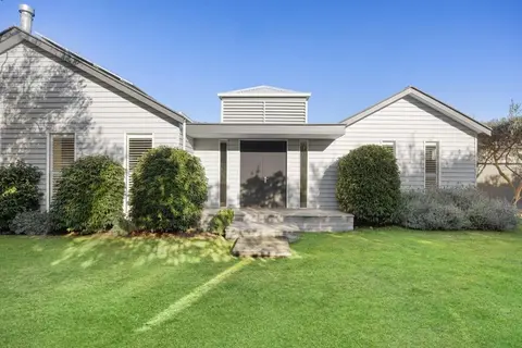 Sorrento Dreamtime - stunning, renovated family home, close to beaches
