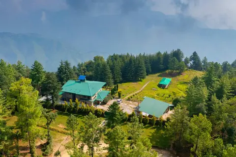 StayVista at The Woods with Indoor Fireplace & BBQ