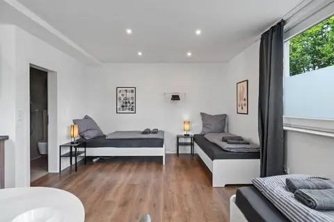 RO01 Schickes 1-Zimmer Apartment