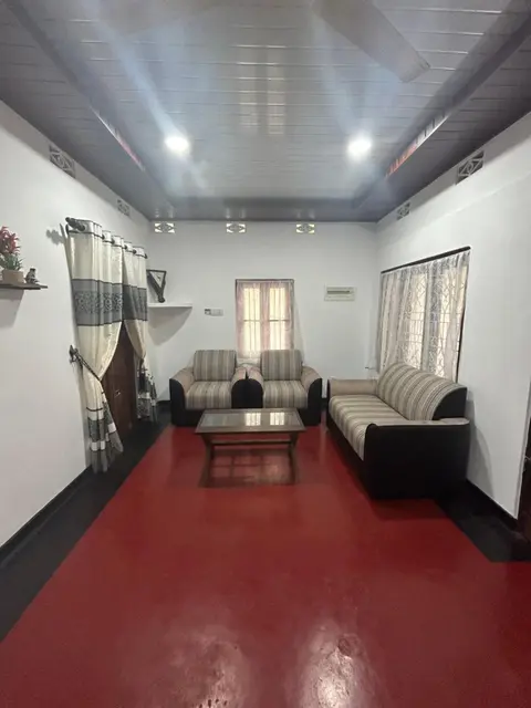 Senthu guest house