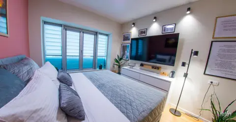 Iris Studio Apartment
