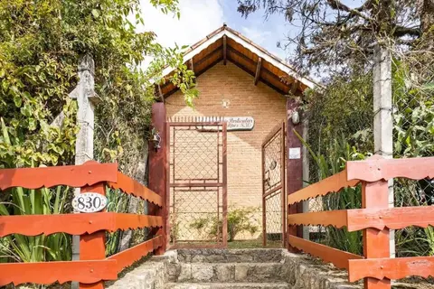 Chalezinho Próximo ao Centro de Monte Verde/MG