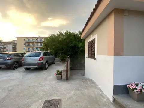 Gravina House