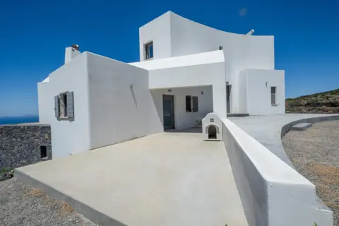 White Ibex - Off-the-Beaten-Path Escape with Sea & Sunset Views