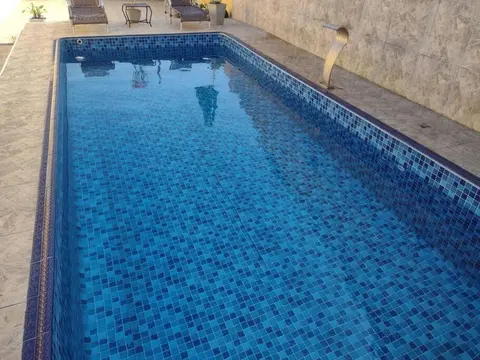Casa no Itaoca 700 m da praia com piscina e churras 3 carros