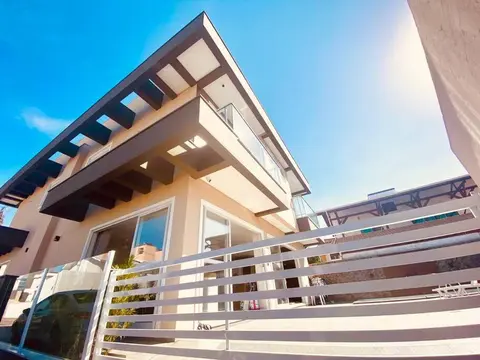 Casa 3 Condomínio Pé na Areia Ponta do Papagaio