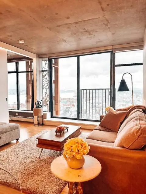 Water Views, 40th Floor Sub-Penthouse! Entire Condo in the heart of Vancouver City Centre