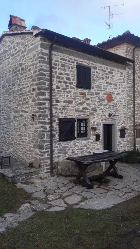Charming house in Brancialino with shared pool