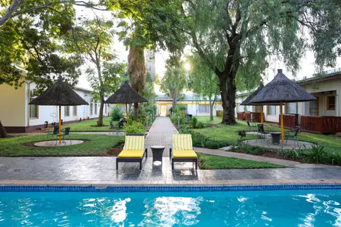 Cresta Botsalo Hotel