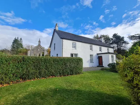 Glenrigh House - Main Residence for 7 people