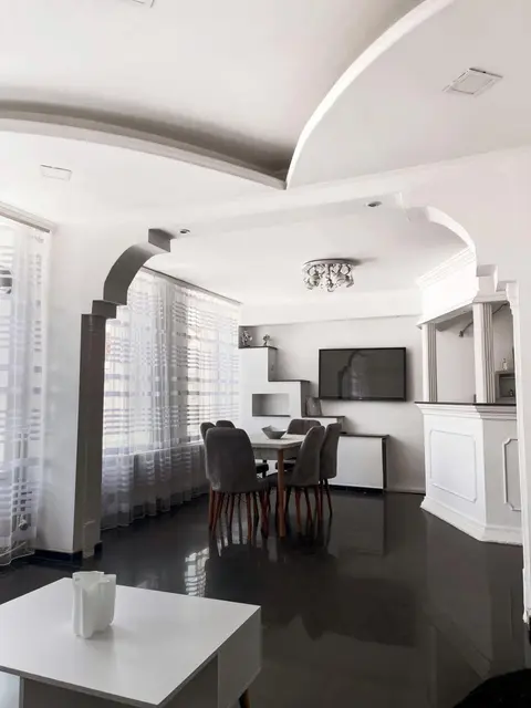 Kiranovi Premium Stay