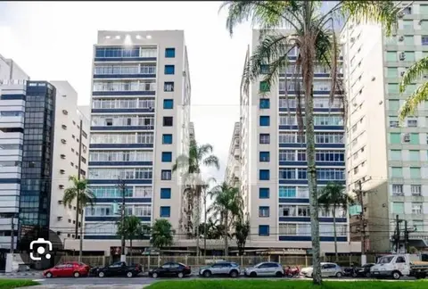 Santos, refúgio urbano em frente ao mar