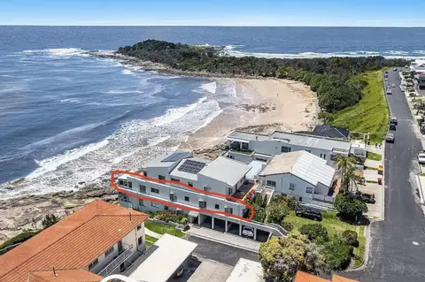 Luxe Oceanfront Apartment