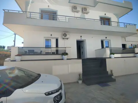 Villa LeoZeka