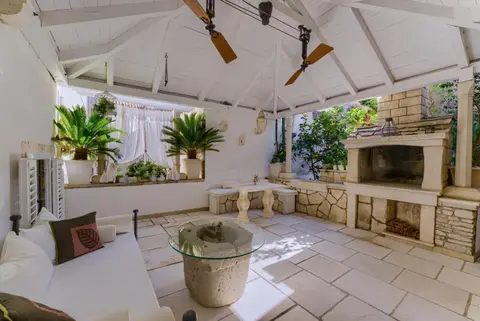 Casa Katina