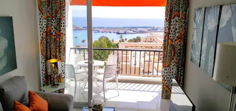 Appartement Orange trees vue mer panoramique 150m des plages