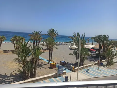 Las Pardelas Primera linea Playa Velilla