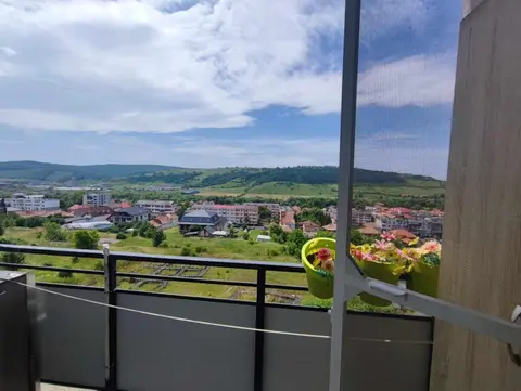 Apartament Lari