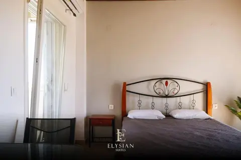 Suite 2nd Floor & Rooftop 5