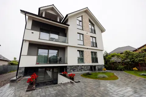 Park Residence 1