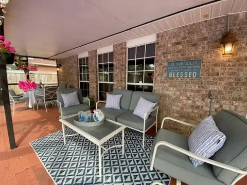 Still Waters, Pool, Great for Families!