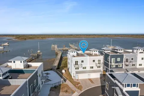 Conch Island-Pool, beach, dock