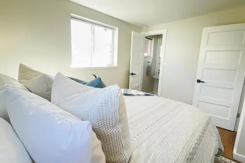 Cozy Retreat, Close To Nature And City Delights