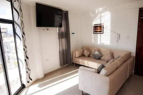 Palmera House