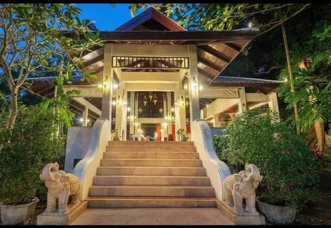 Racha Kiri Resort & Spa, Khanom