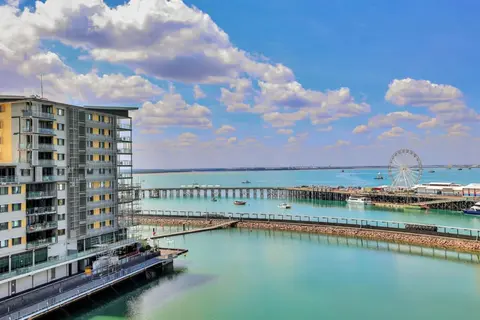 Waterfront Precinct Perfection