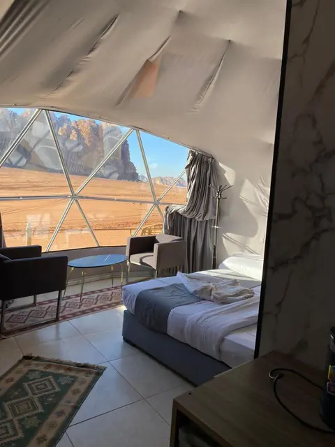 Golden stars luxury camp Wadi Rum