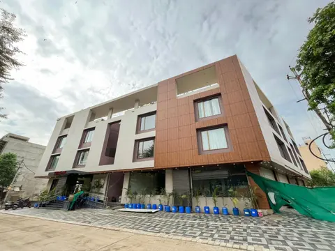 THE CLAN HOTEL - VIJAY NAGAR Indore