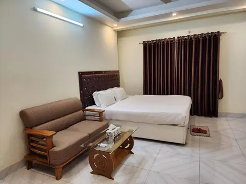 Hotel White Stone