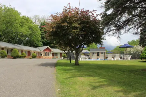 Berkshire Inn