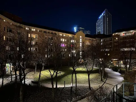 Central luxurious apartment
