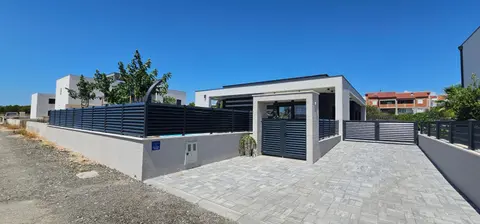 Villa M
