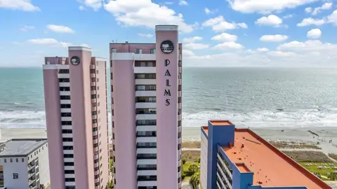 Couples retreat on the ocean wwasher and dryer!