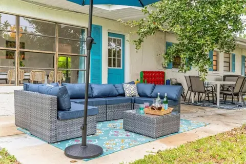 Surf Drive - Ultimate Beach Getaway for Families