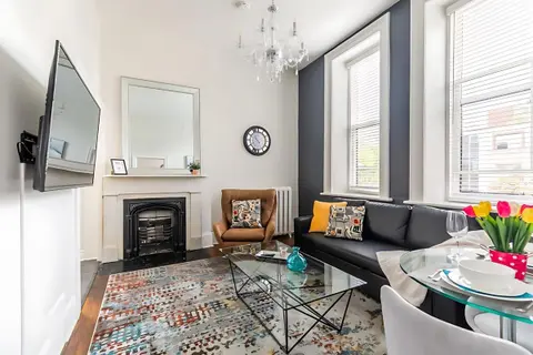 Apartment in the James South Area
