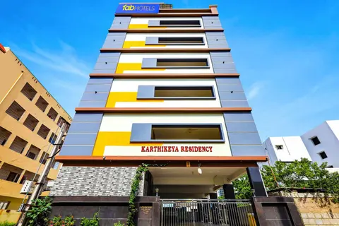 FabHotel Karthikeya Residency - 900m from Tirupati Bus Stand